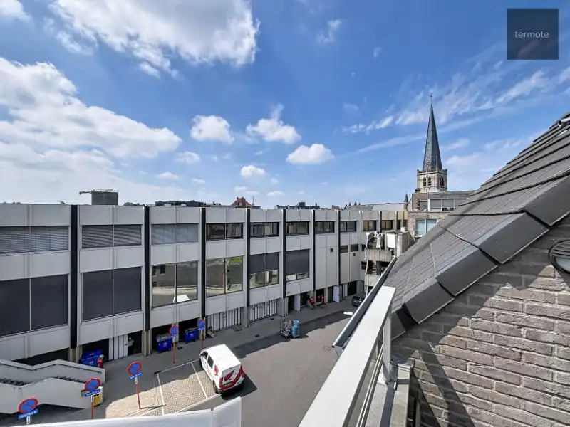 Ruime penthouse foto 22