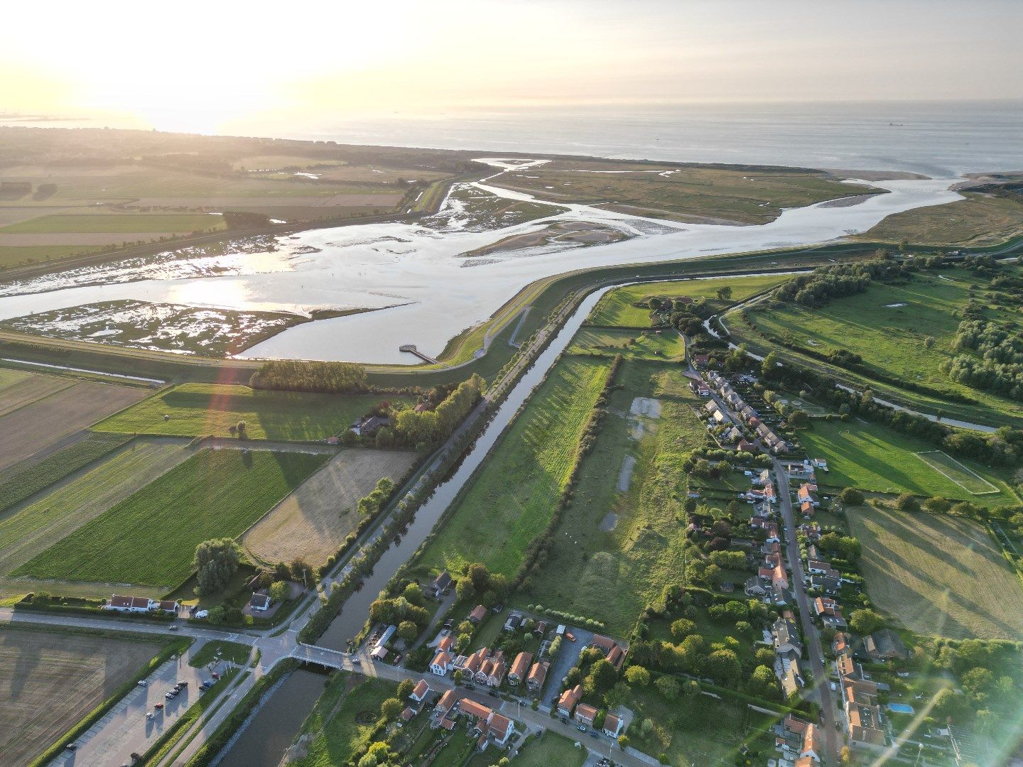 Knusse hoekwoning aan 't Zwin  foto 7