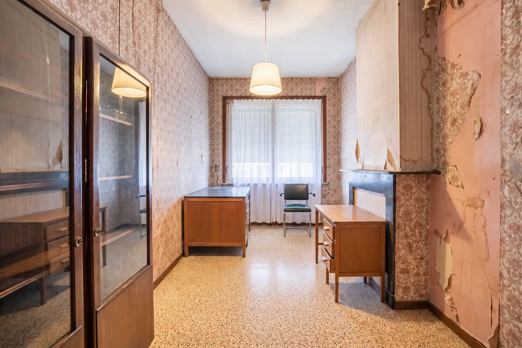 Charmante woning met 3 slaapkamers en ommuurde tuin in Halle foto 16