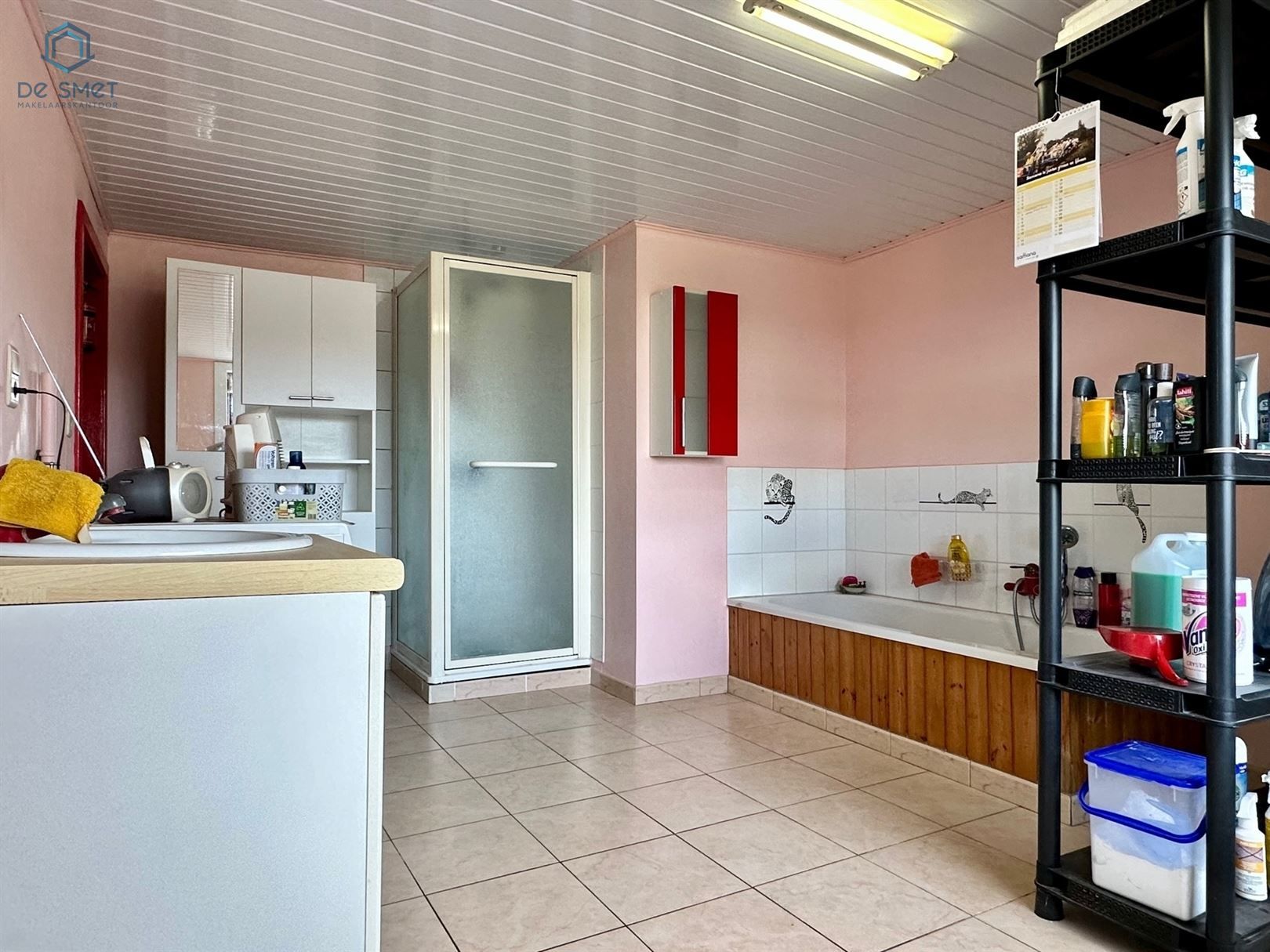 RUIME HALFOPEN BEBOUWING MET GARAGE EN TUIN foto 6