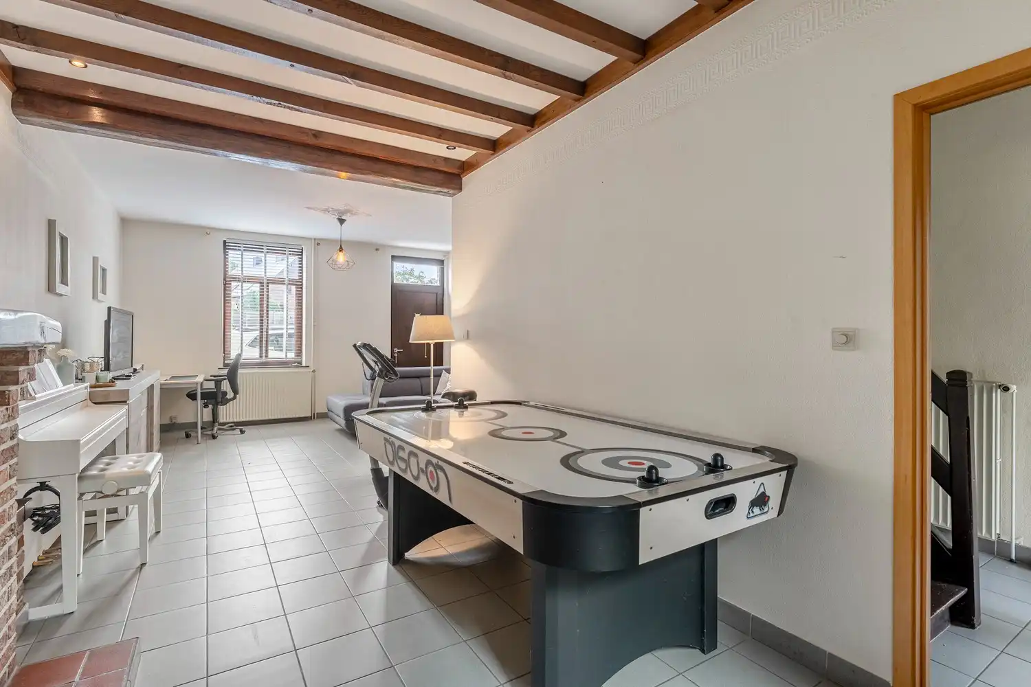 Ruime en lichtrijke woning met 4 slaapkamers, 2 garages, een kelder en een tuin te Oud-Heverlee! foto 4
