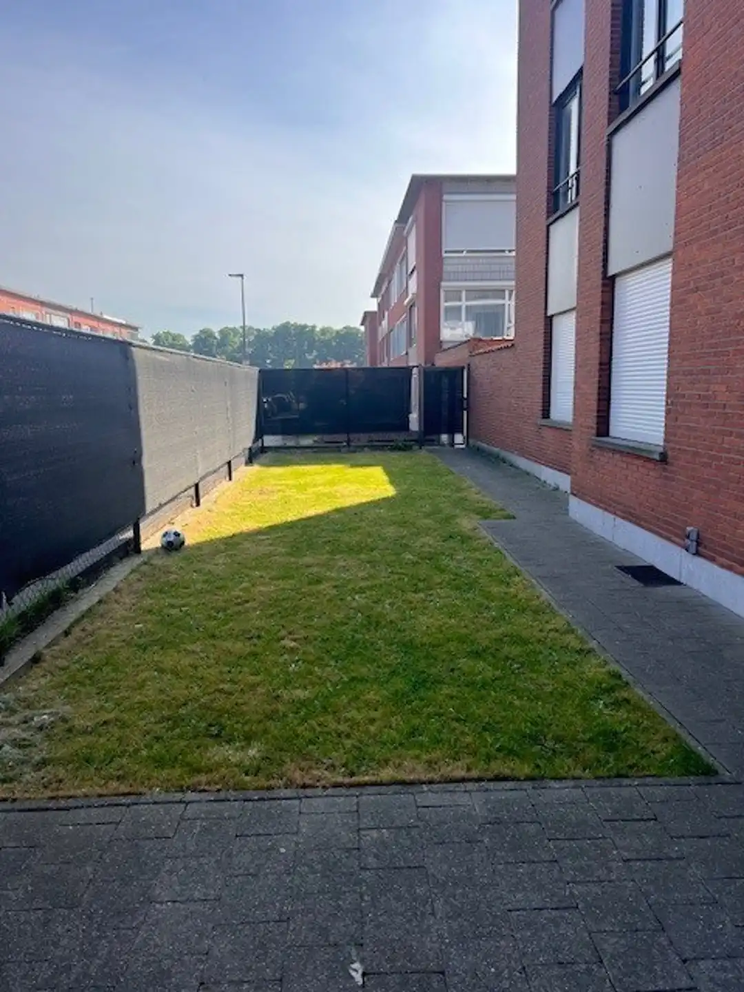 Zeer goed gelegen gelijkvloer appartement met 3 slpk terras en tuin foto 7