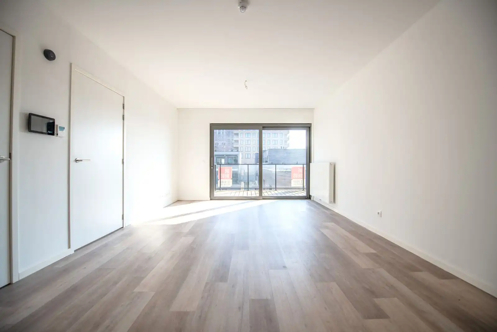 Fantastische assistentiewoning met een zonnig terras foto 3