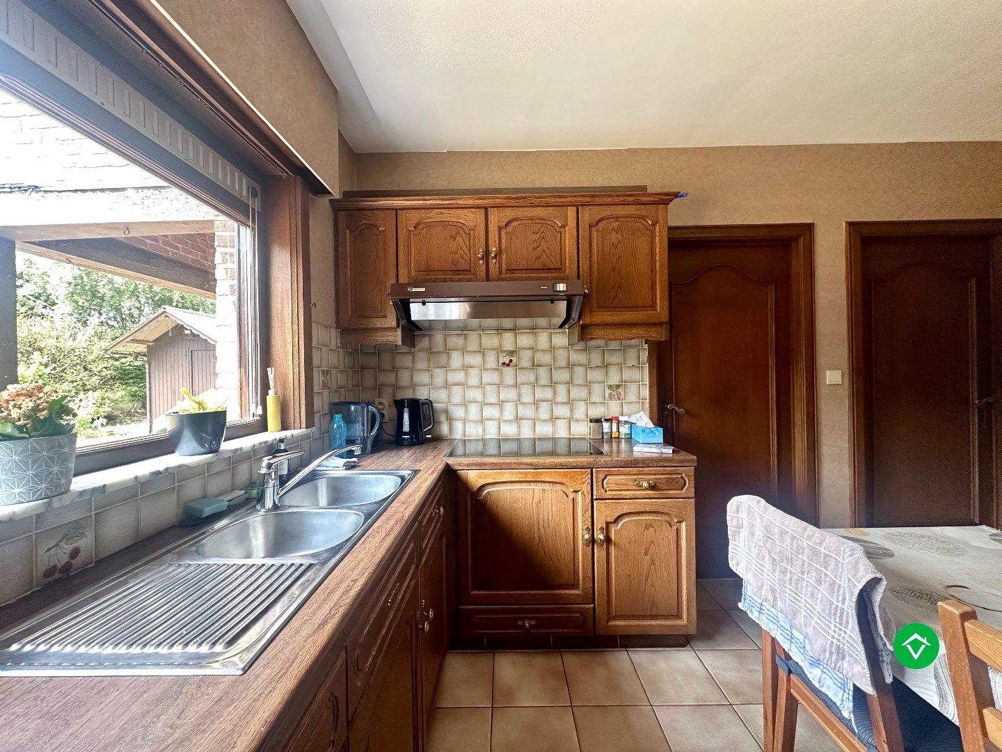 Alleenstaande woning op toplocatie nabij centrum Torhout foto 7