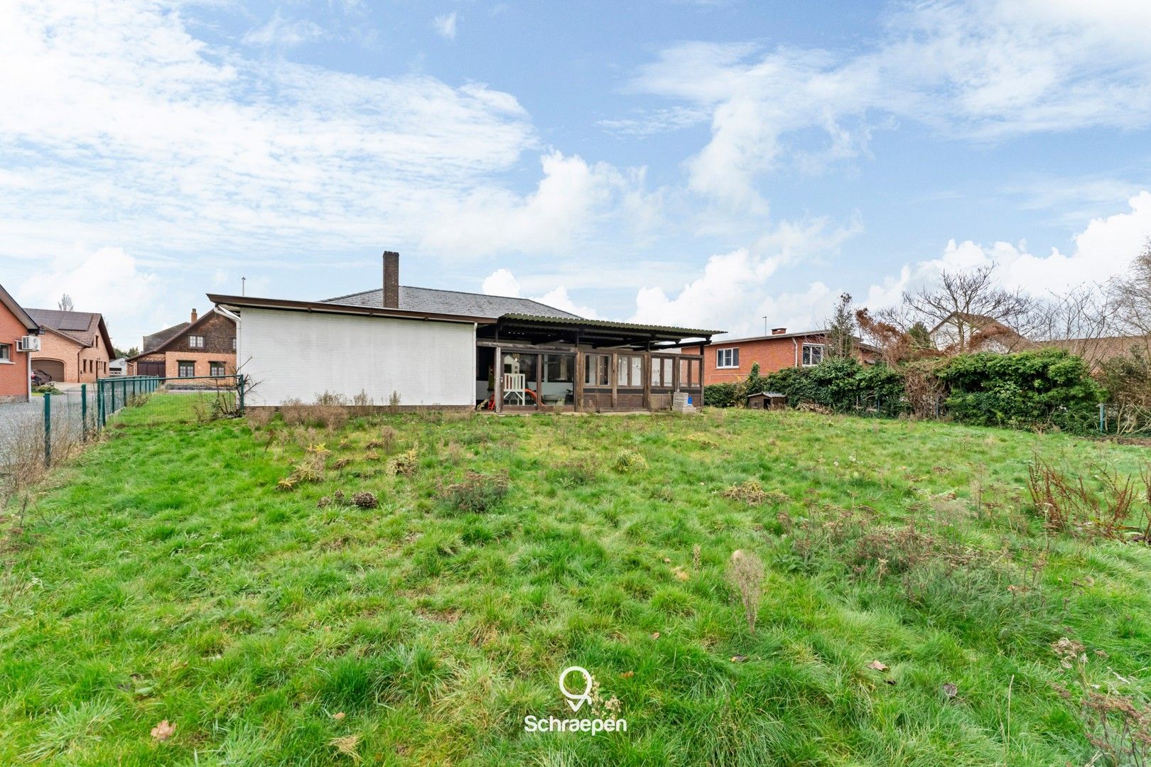 Gelijkvloerse woning op zuidoostelijk perceel van 10,5 are én straatbreedte van maar liefst 30 meter! foto 25