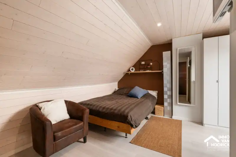 Instapklare karaktervolle OB met 5 slpkmrs met mooie tuin in groene omgeving! foto 14