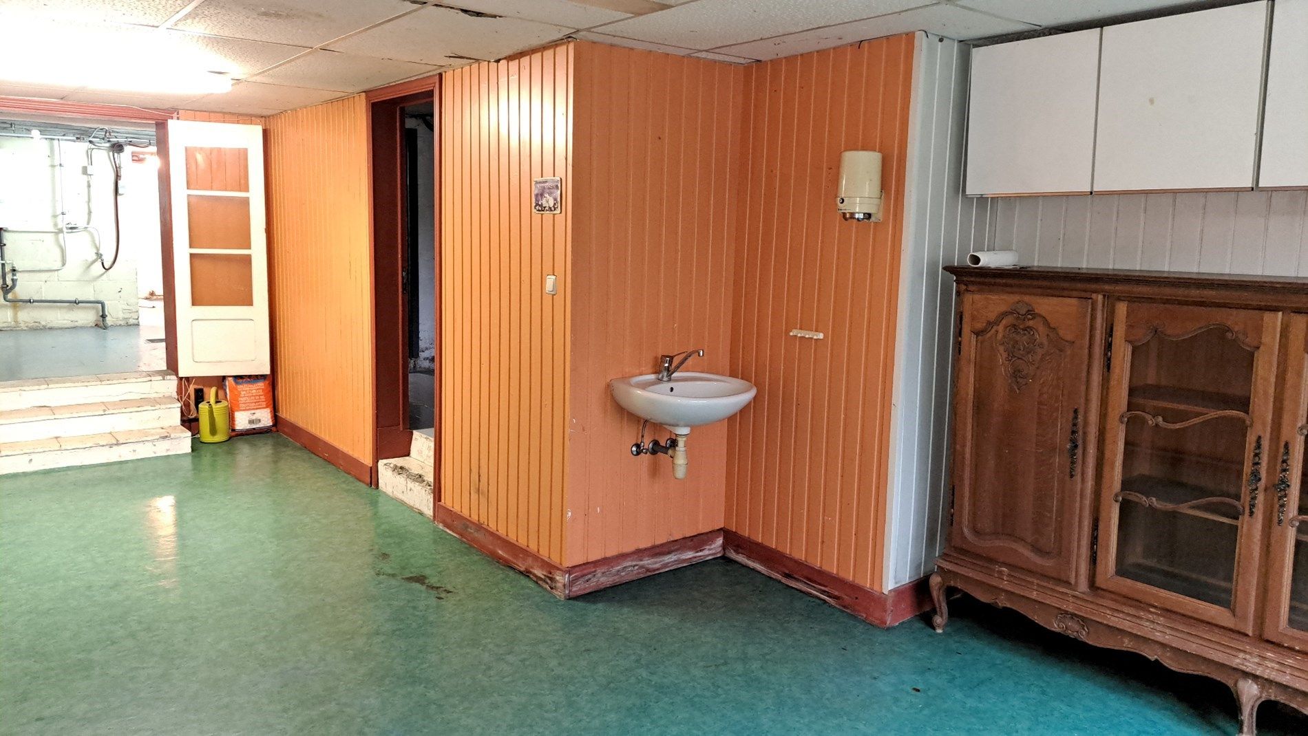 Gezinswoning met 4 slaapkamers, speelkamer en garage foto 27