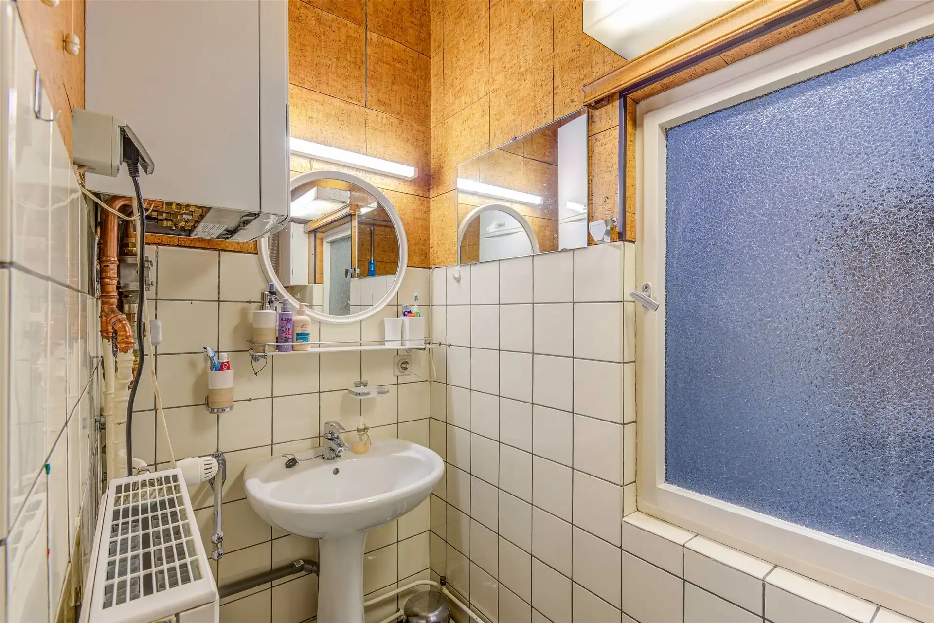 Ruim gelijkvloers appartement met groot terras foto 10