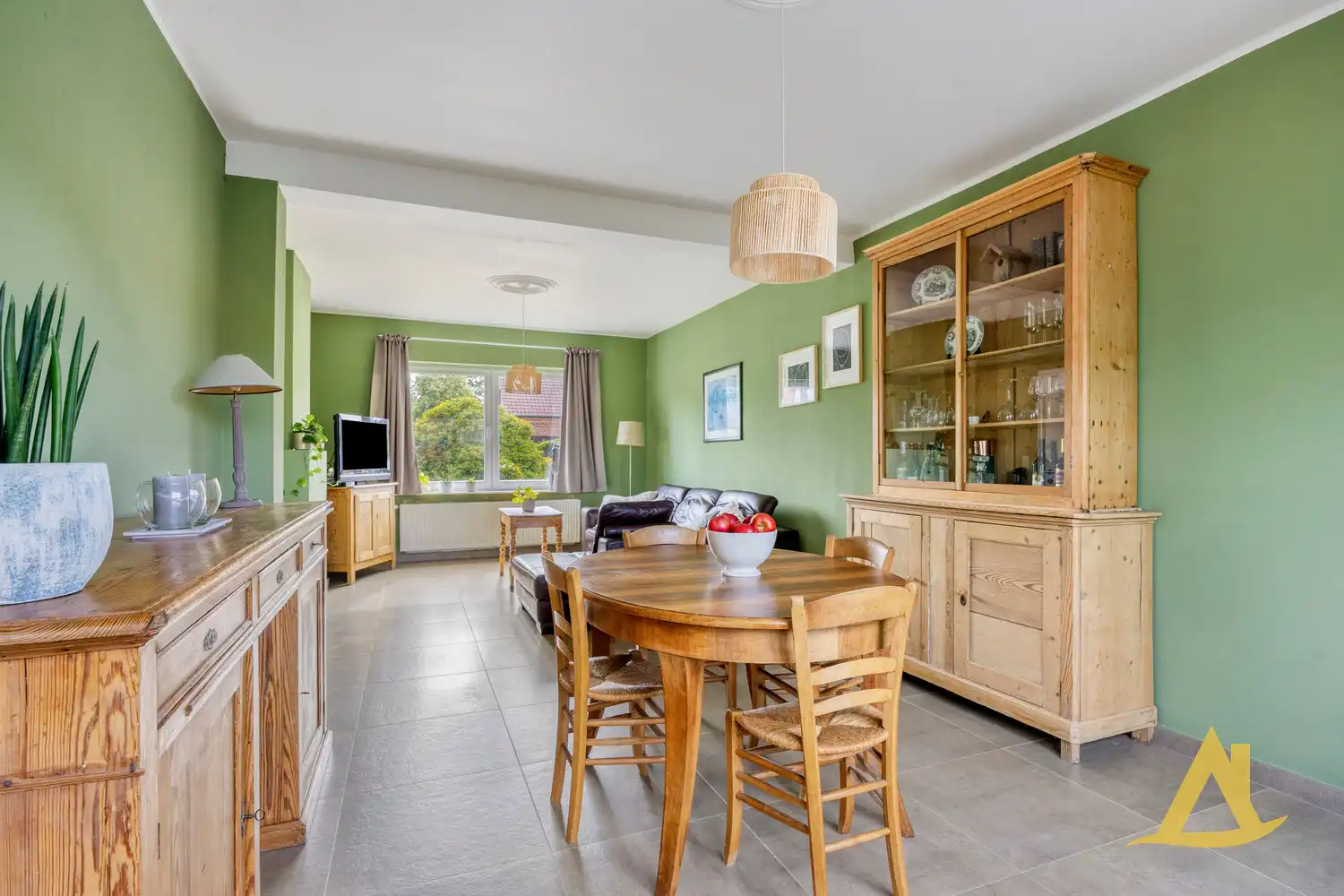 ENERGIEZUINIGE WONING, NABIJ HET CENTRUM VAN DIEST! foto 11