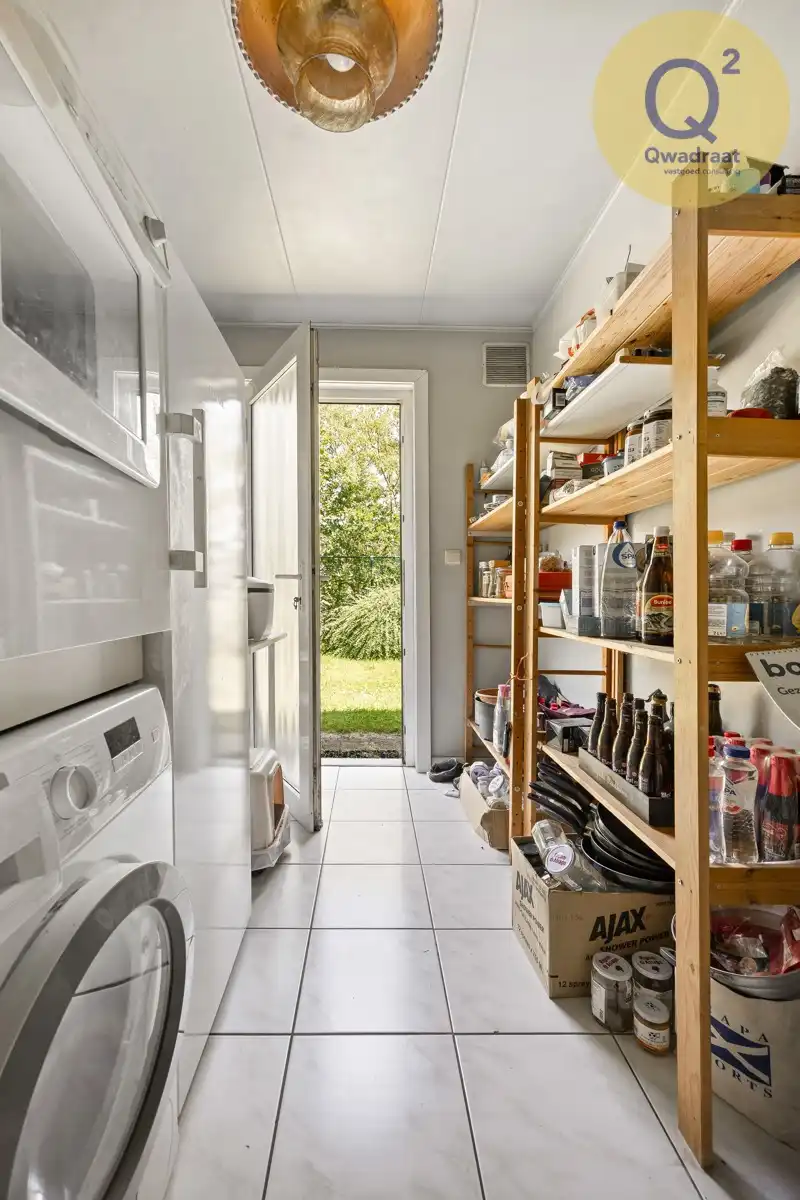 Ruime villa met eindeloze mogelijkheden op toplocatie foto 13