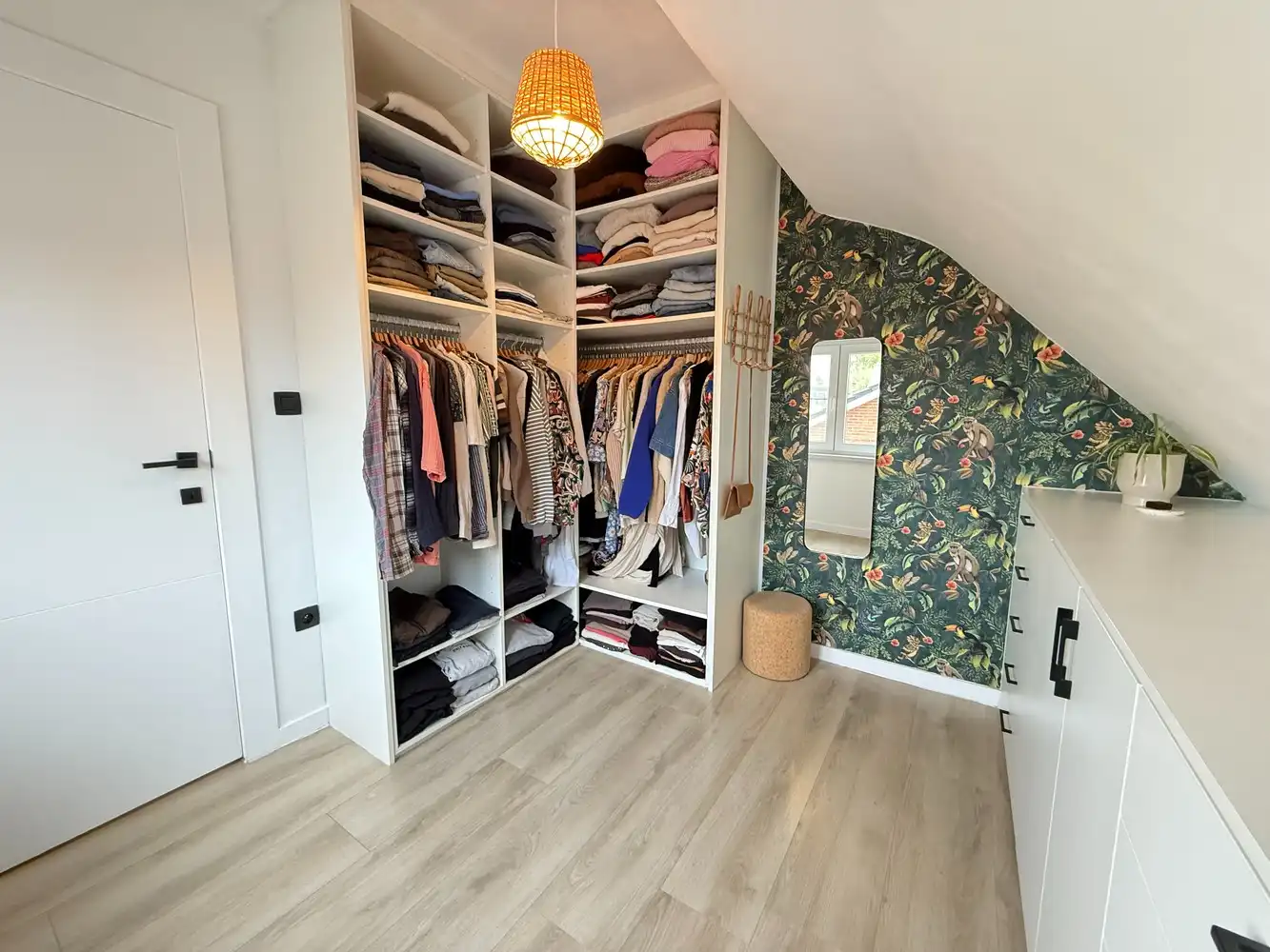 Instapklare woning met 3 Slpks en prachtige tuin foto 12