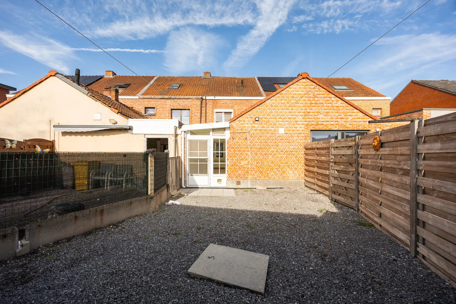 Leuke woning met grote tuin foto 23