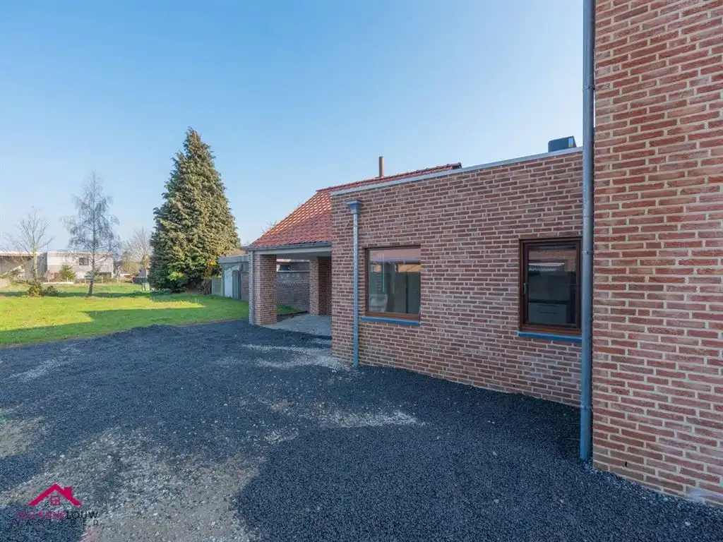 Instapklare gezinswoning, volledig gerenoveerd foto 5