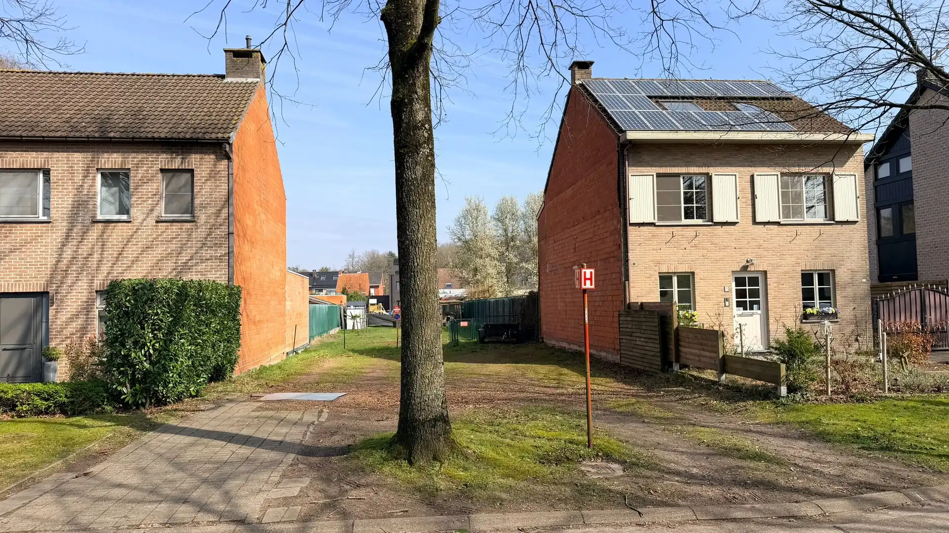 Unieke bouwgrond in Brasschaat met mogelijkheden foto 2