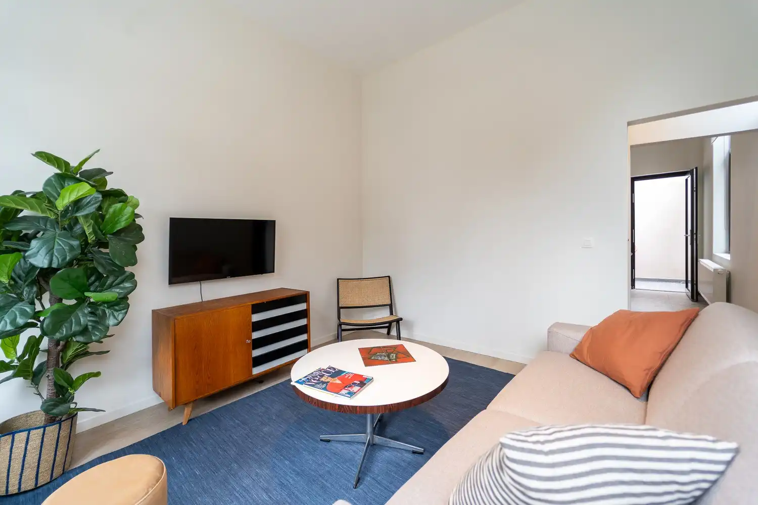 Opbrengsteigendom - Gerenoveerde woning met 3 slaapkamers te Oud-Berchem. foto 4