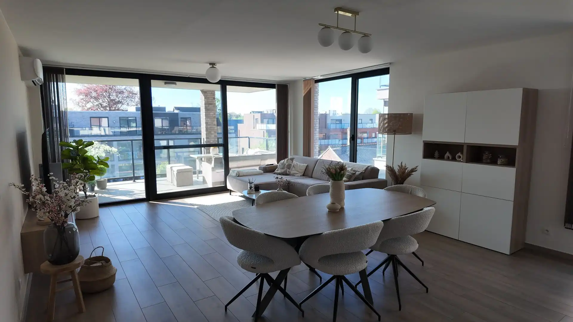 MODERN APPARTEMENT MET 2 SLPKS TE HUUR - MAASMECHELEN foto 3