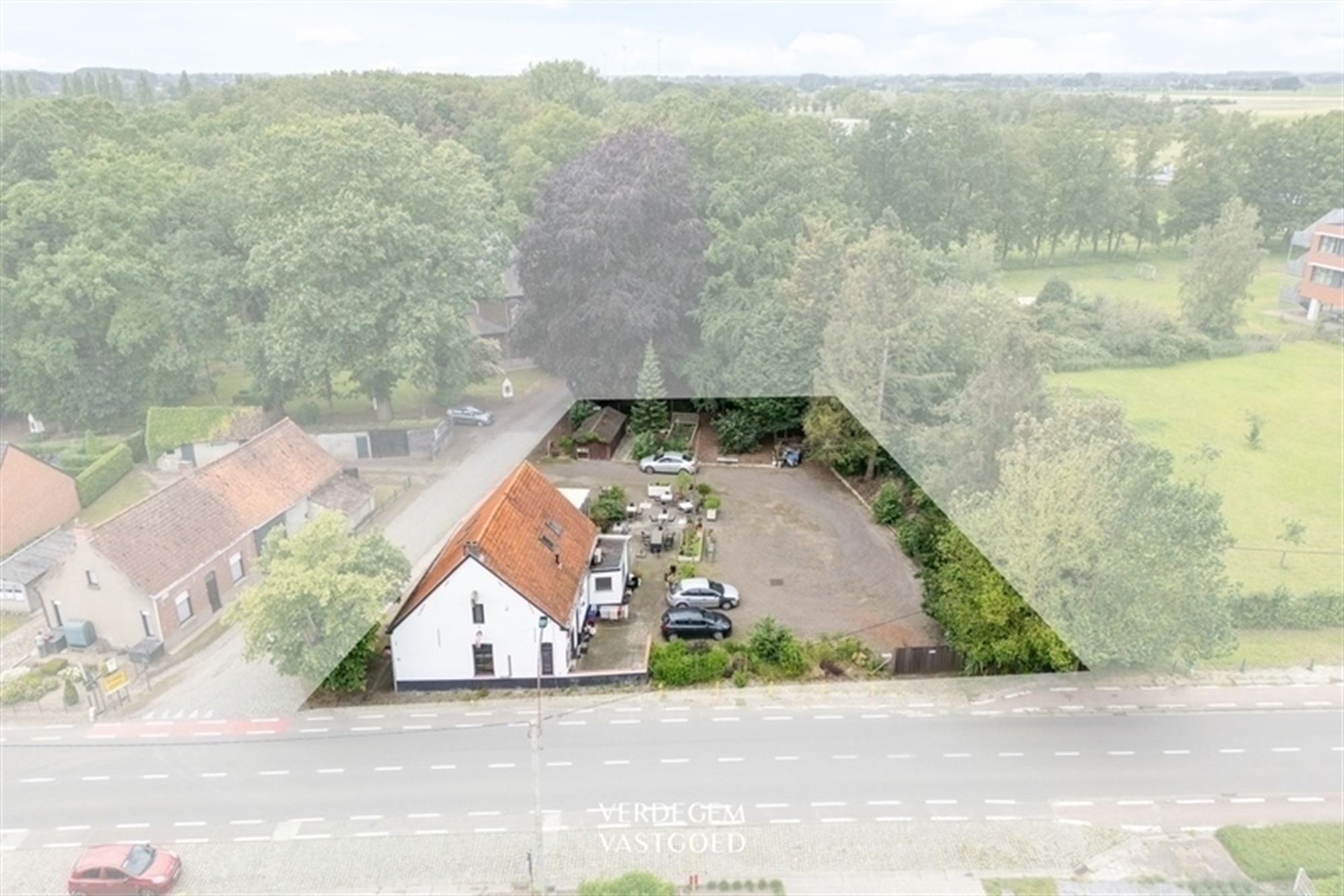 Een hemels oord, café De Linde aan de prachtige Stoepekapel foto 9