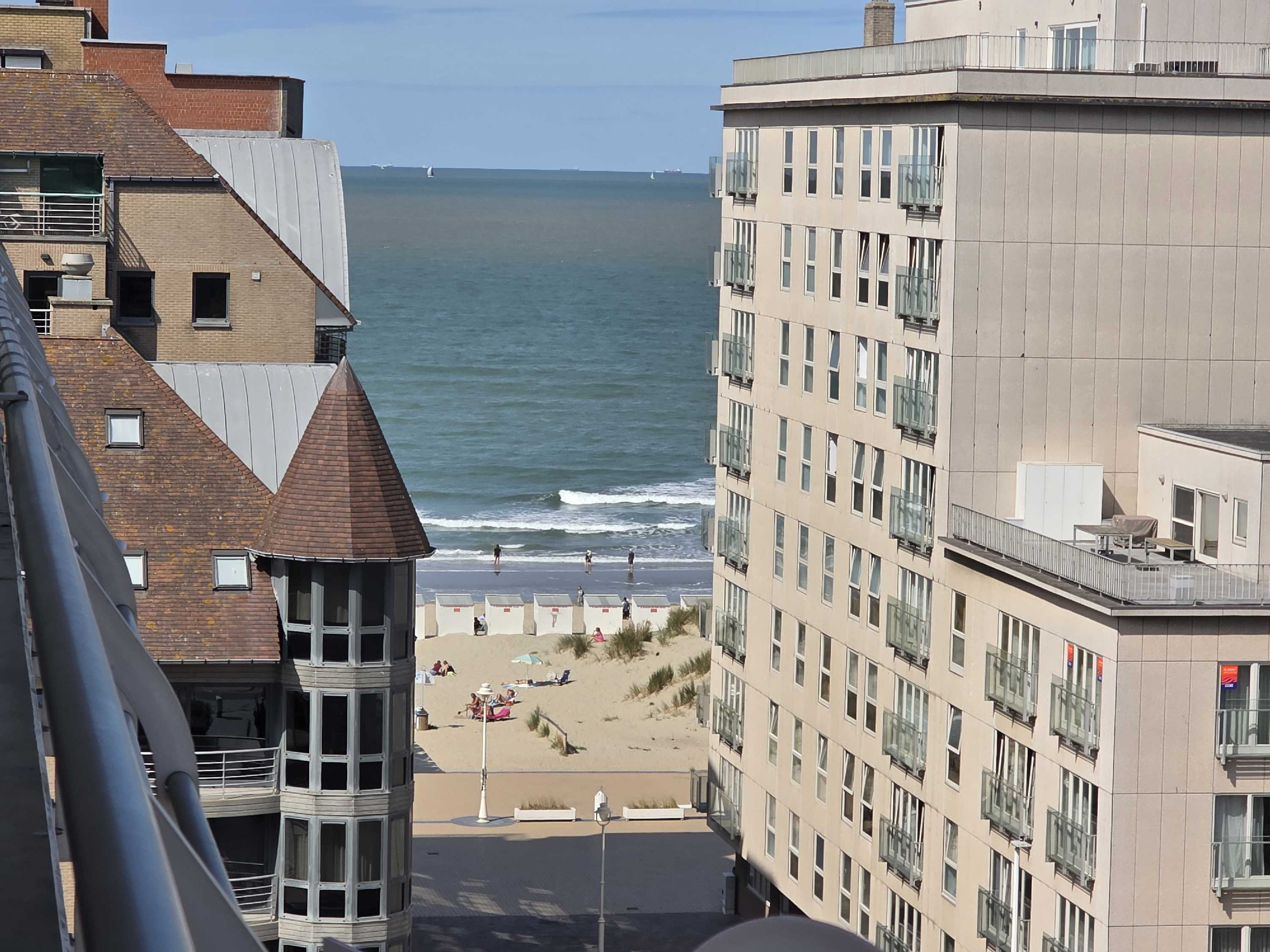 Hoekappartement met lateraal zeezicht in Nieuwpoort foto 11