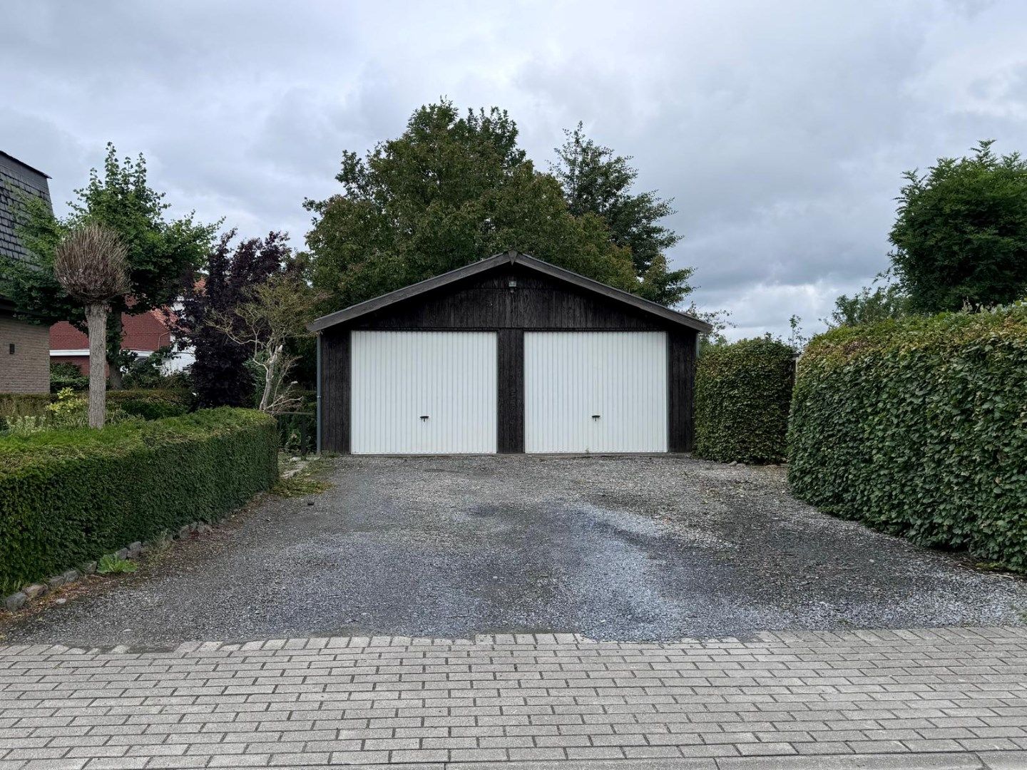 Gelijkvloers appartement met 2 slaapkamers en tuin foto 12