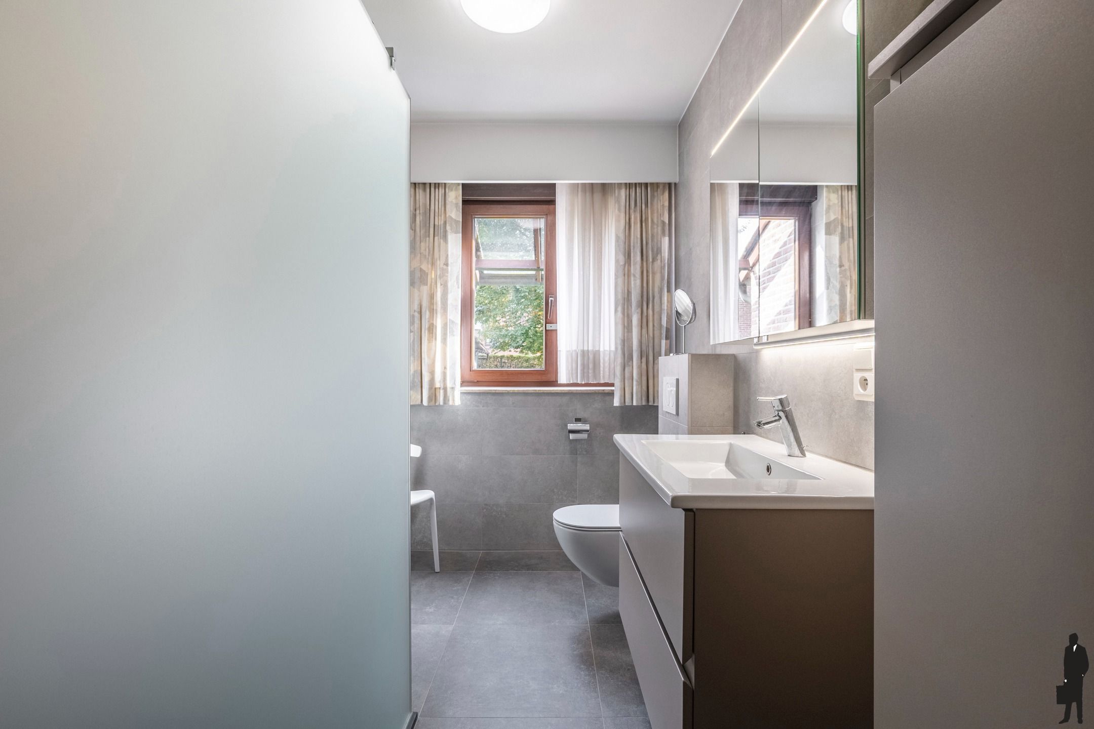 Vrijstaande woning met garage, bijgebouw en ruime zolder foto 14