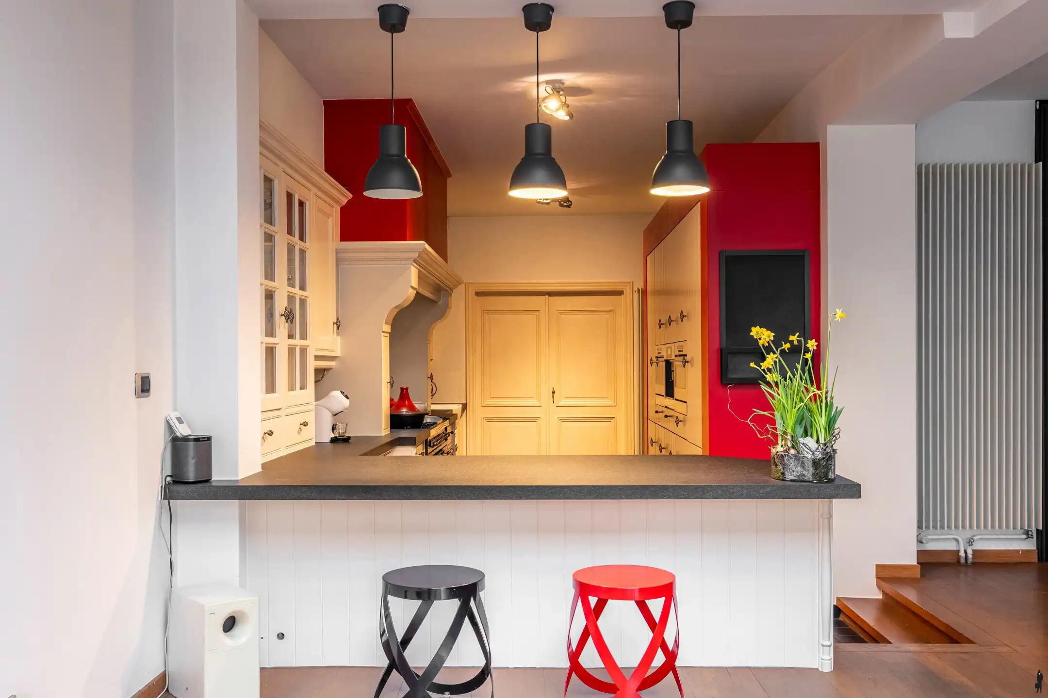 Gerenoveerd burgerhuis anno 1850 met binnentuin en patio foto 11