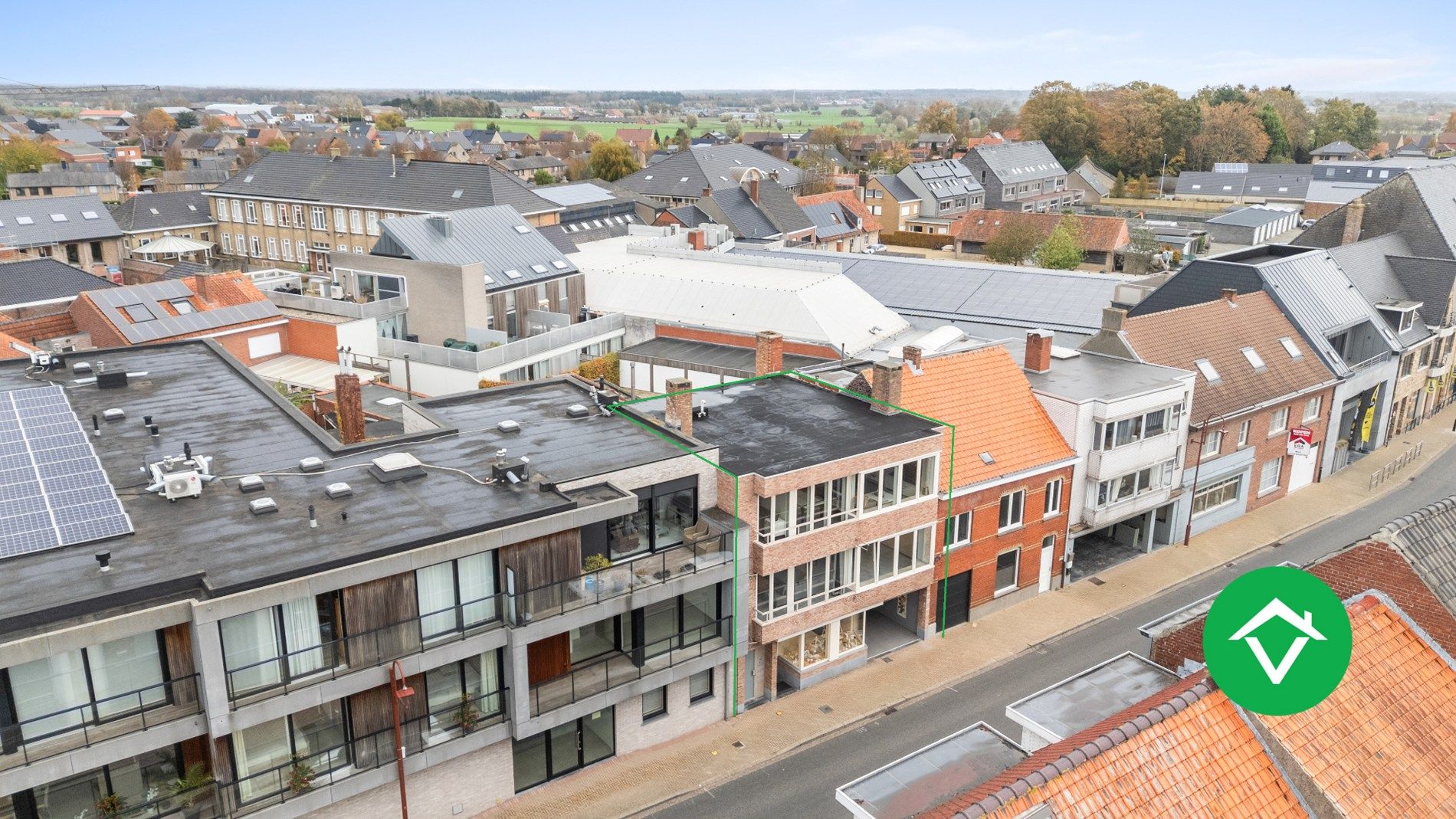 Veelzijdig handelspand met woonst en twee verhuurde appartementen in centrum Aartrijke foto 39