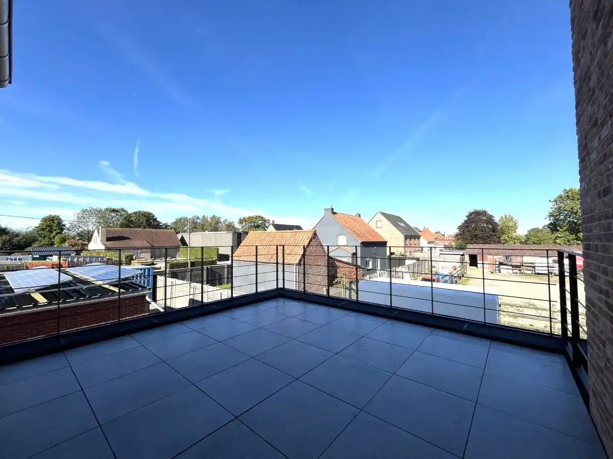 Beselare – Duplexnieuwbouwappartement met 3 slaapkamers en tuin foto 11