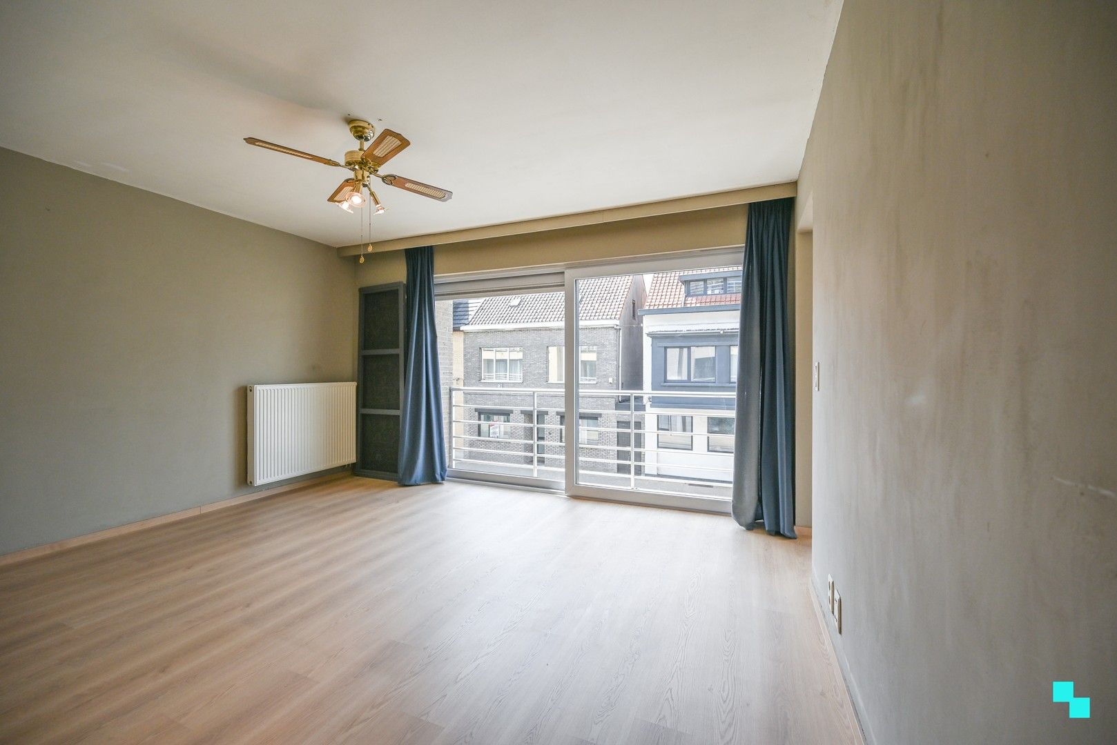 Tweeslaapkamerappartement nabij centrum Oostrozebeke foto 3
