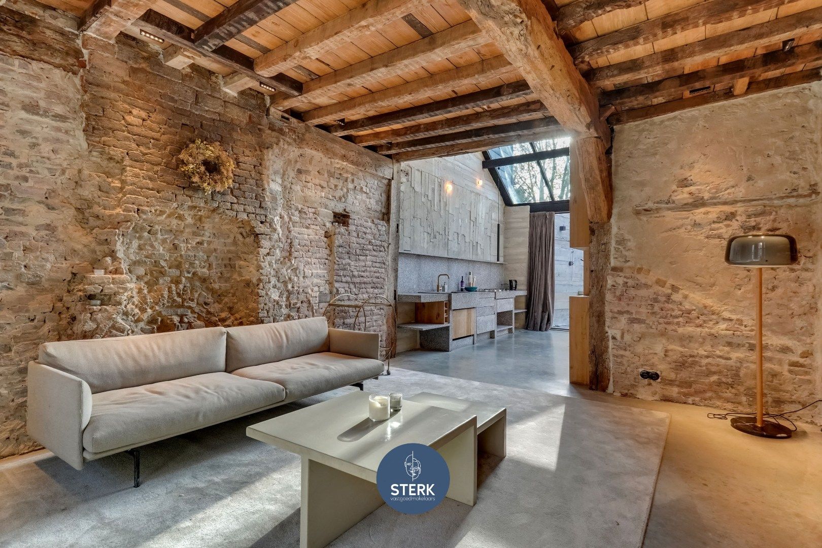 AUTHENTIEKE WONING MET 2 SLPKS IN HET HISTORISCH CENTRUM VAN OUD-REKEM ! foto 7