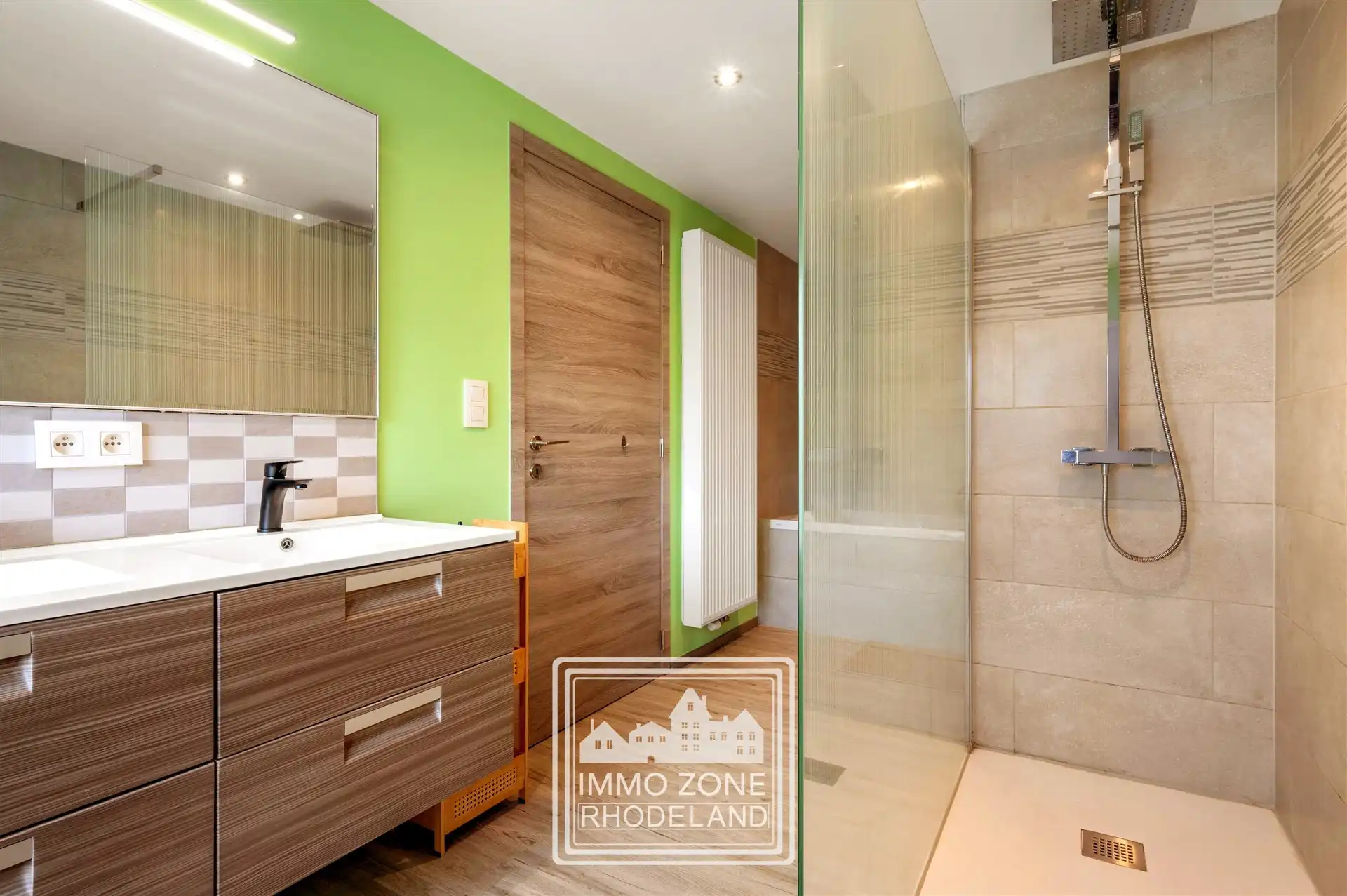 Super instapklare woning met 3 slpks en zonnige tuin foto 21