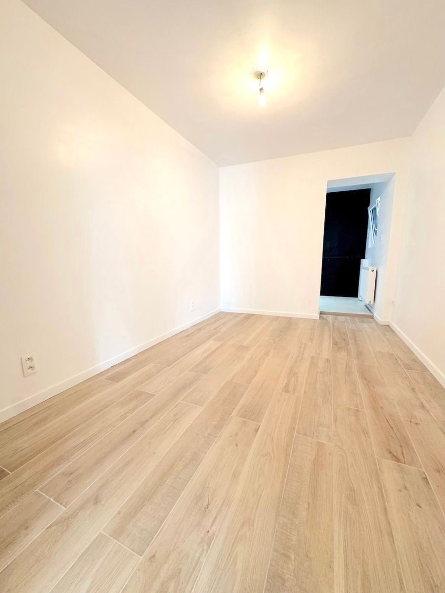 Volledig vernieuwd gelijkvloers appartement in het stadscentrum! foto 8