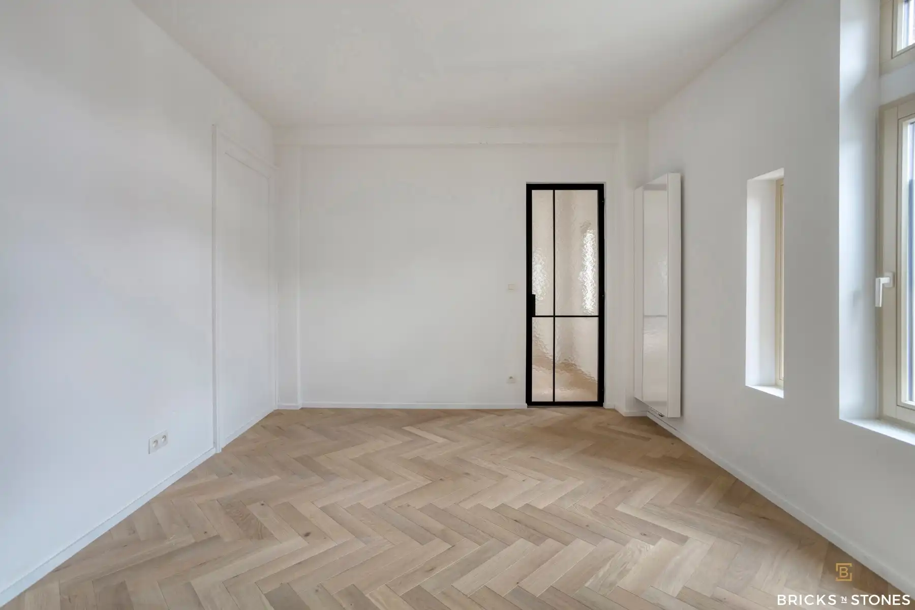 Gerenoveerd duplex-appartement in hartje Zurenborg foto 7