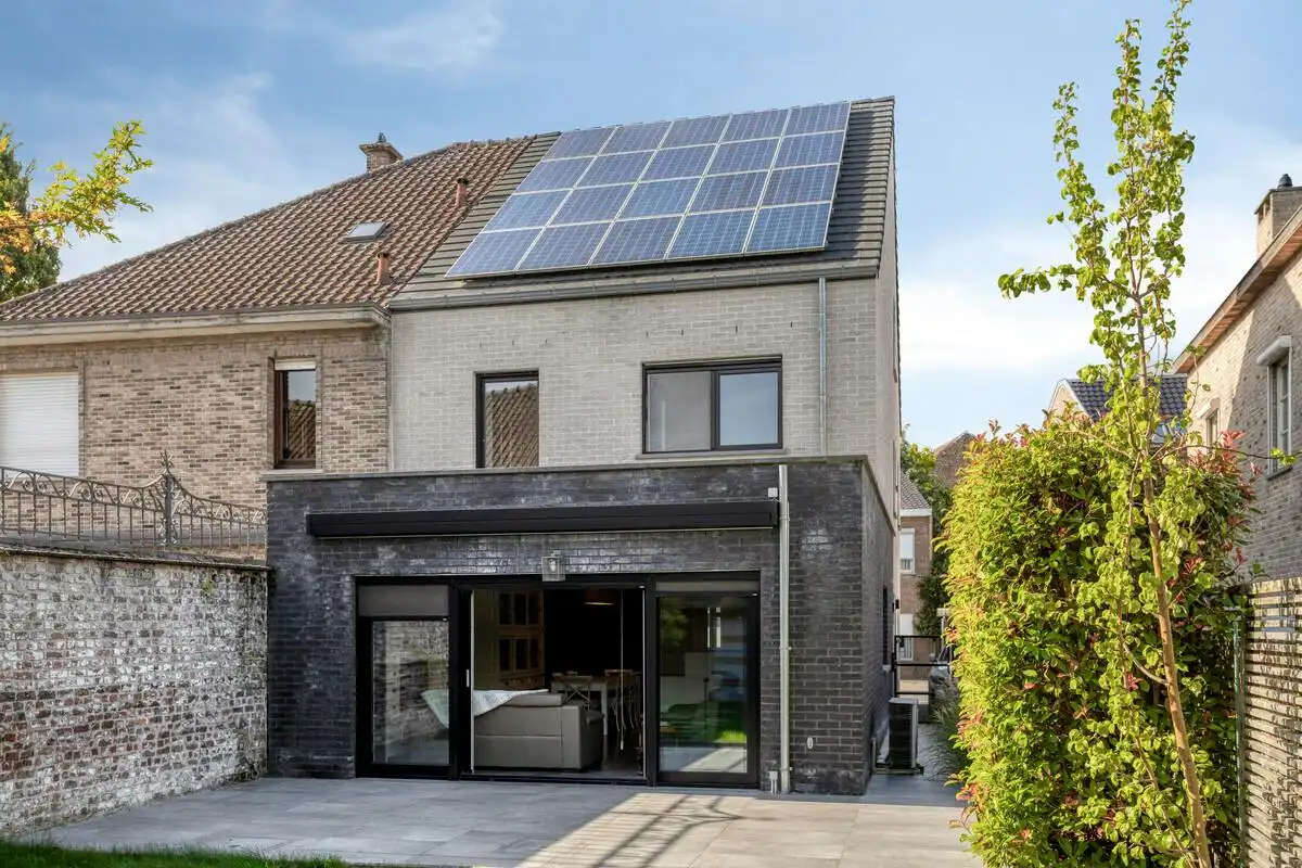Moderne en energiezuinige halfopen bebouwing te koop foto 34