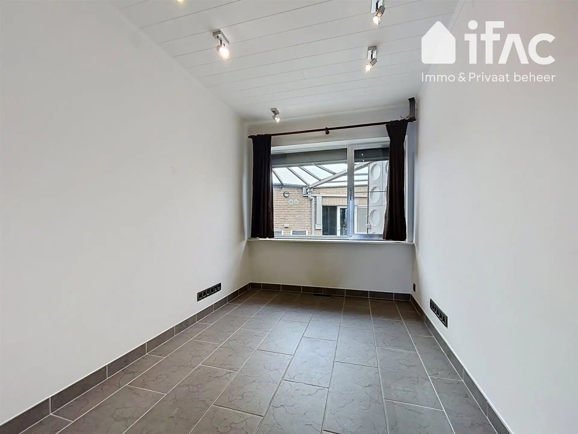 Prima onderhouden bungalow met richtprijs foto 10