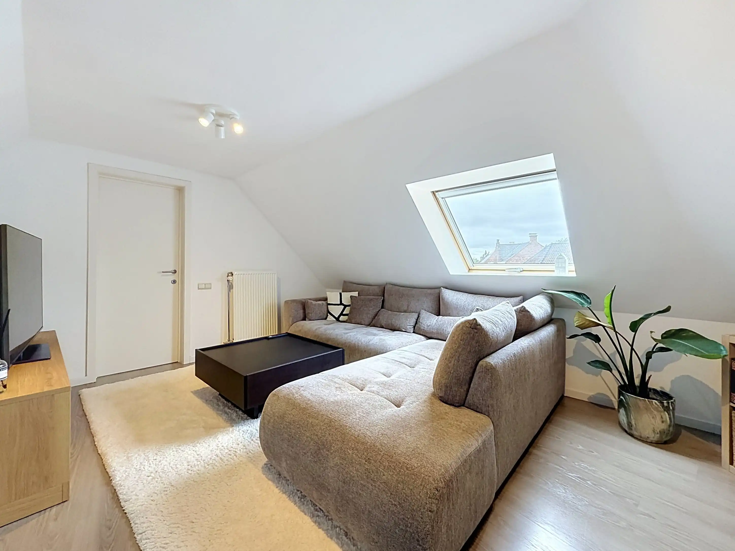 Stijlvol appartement te koop in Marke met 2 slaapkamers, moderne keuken en een comfortabele indeling! foto 10