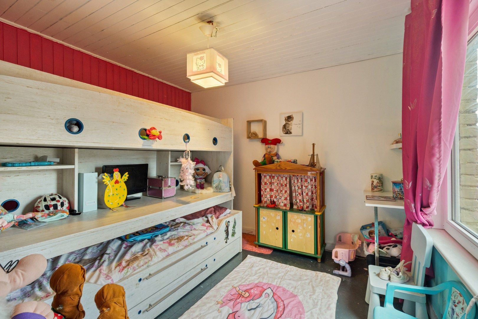 Op te frissen woning in centrum Lauwe! foto 18
