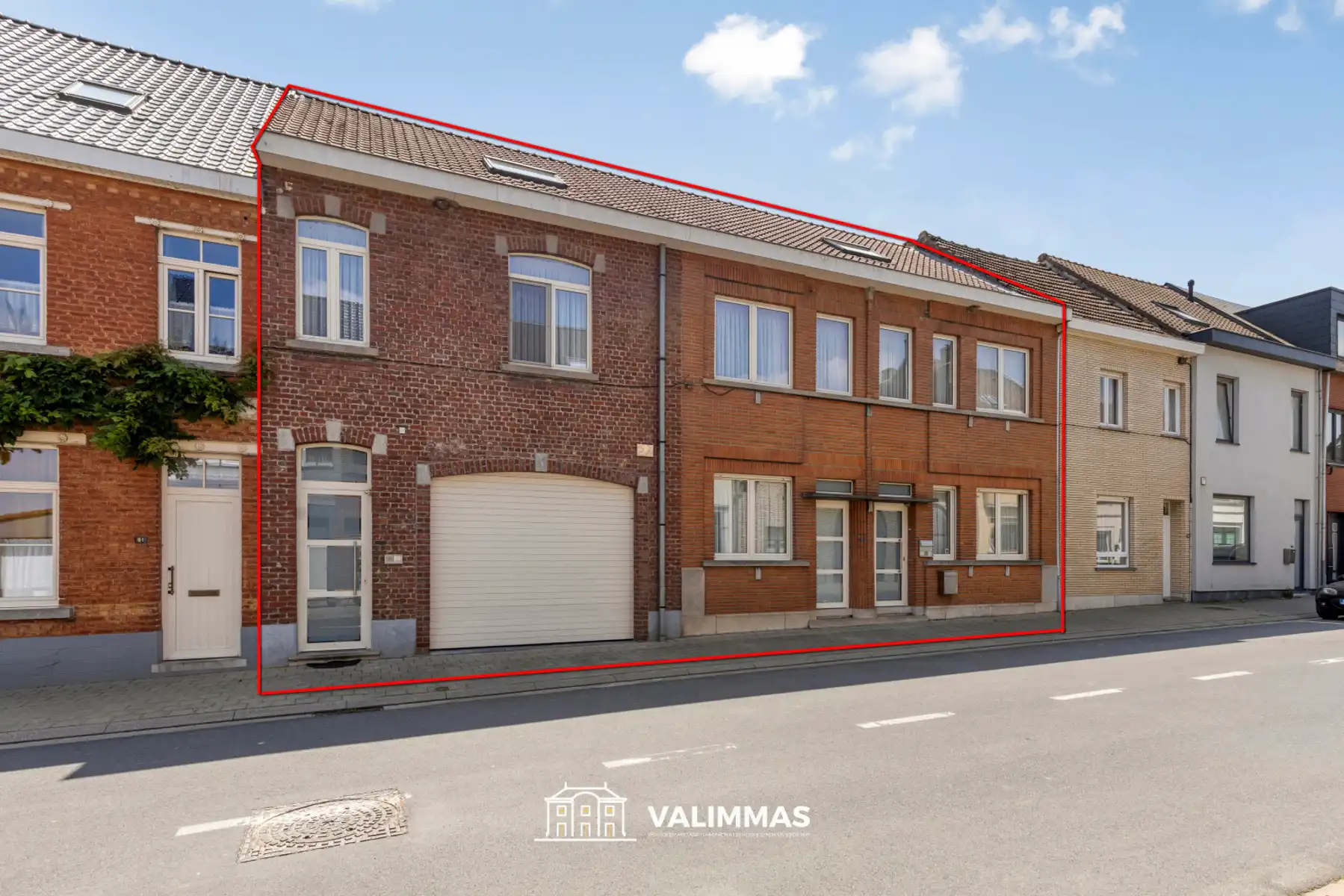 Zeer ruime woning met praktijkruimte, garage & tuin... foto 2