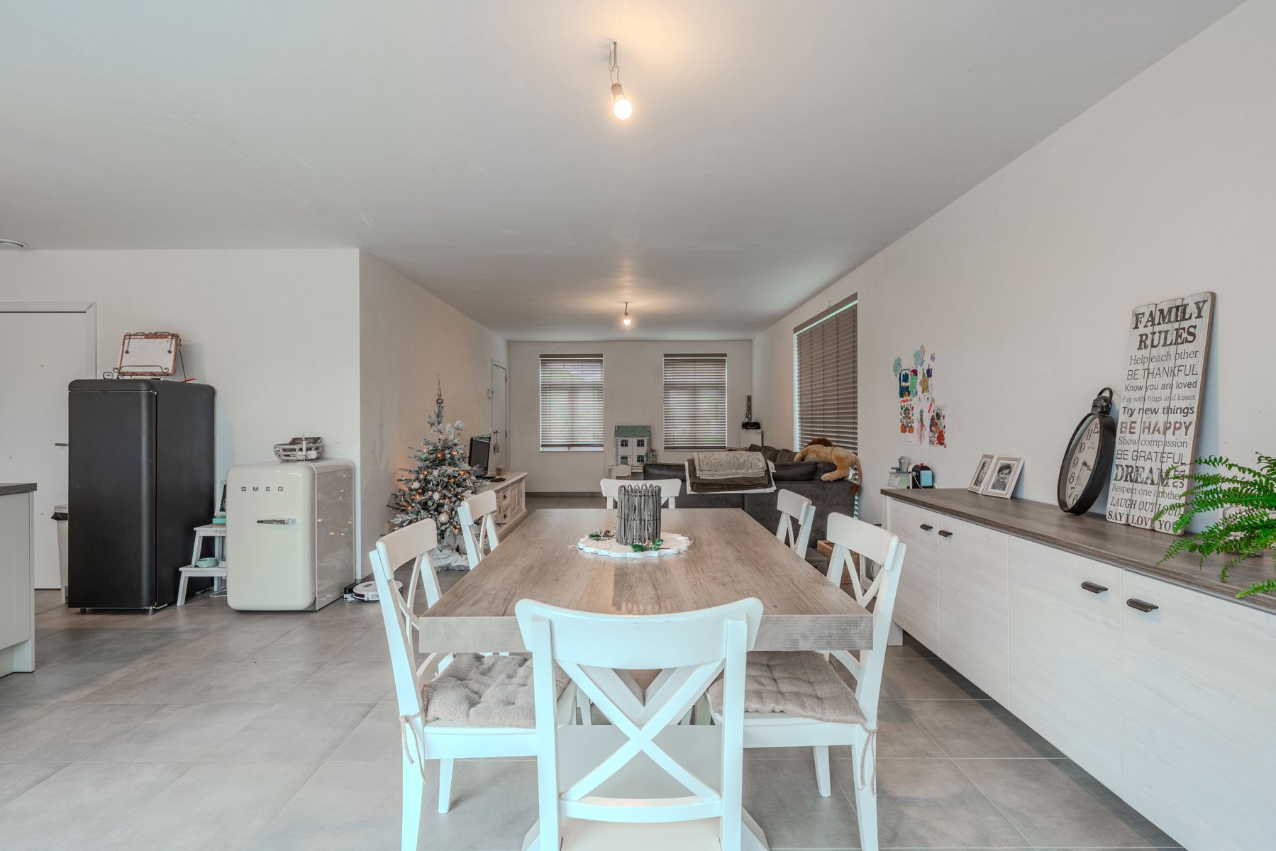 Recente nieuwbouwwoning AAN REGISTRATIERECHTEN te Houthulst foto 2