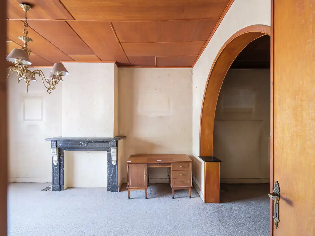 Te renoveren herenwoning met vier slaapkamers en stadstuin nabij het Keizerpark. foto 3