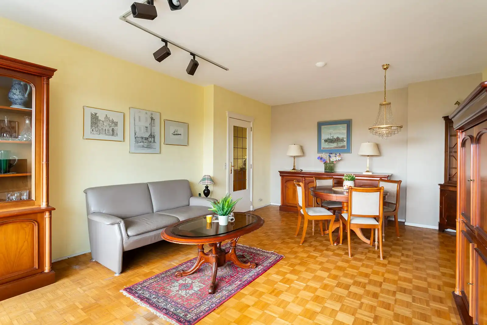 Lichtrijk appartement met 2 slaapkamers foto 5