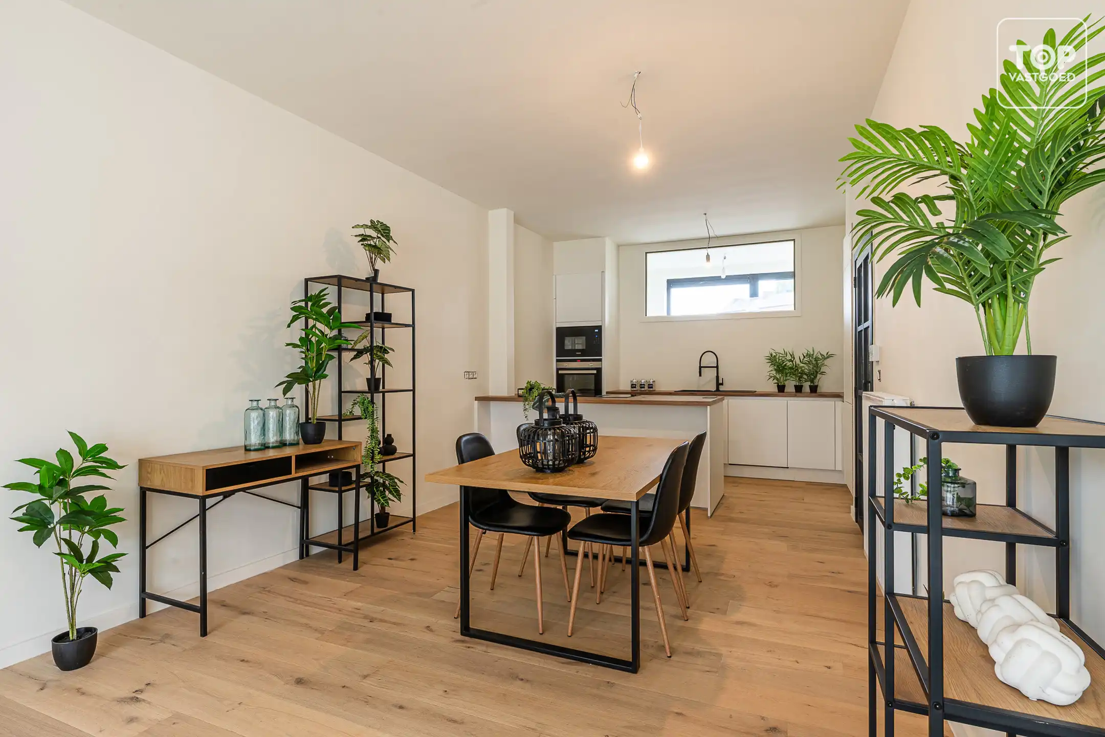 Totaal gerenoveerde woning met 3 slaapkamers en tuin (EPC A) foto 9