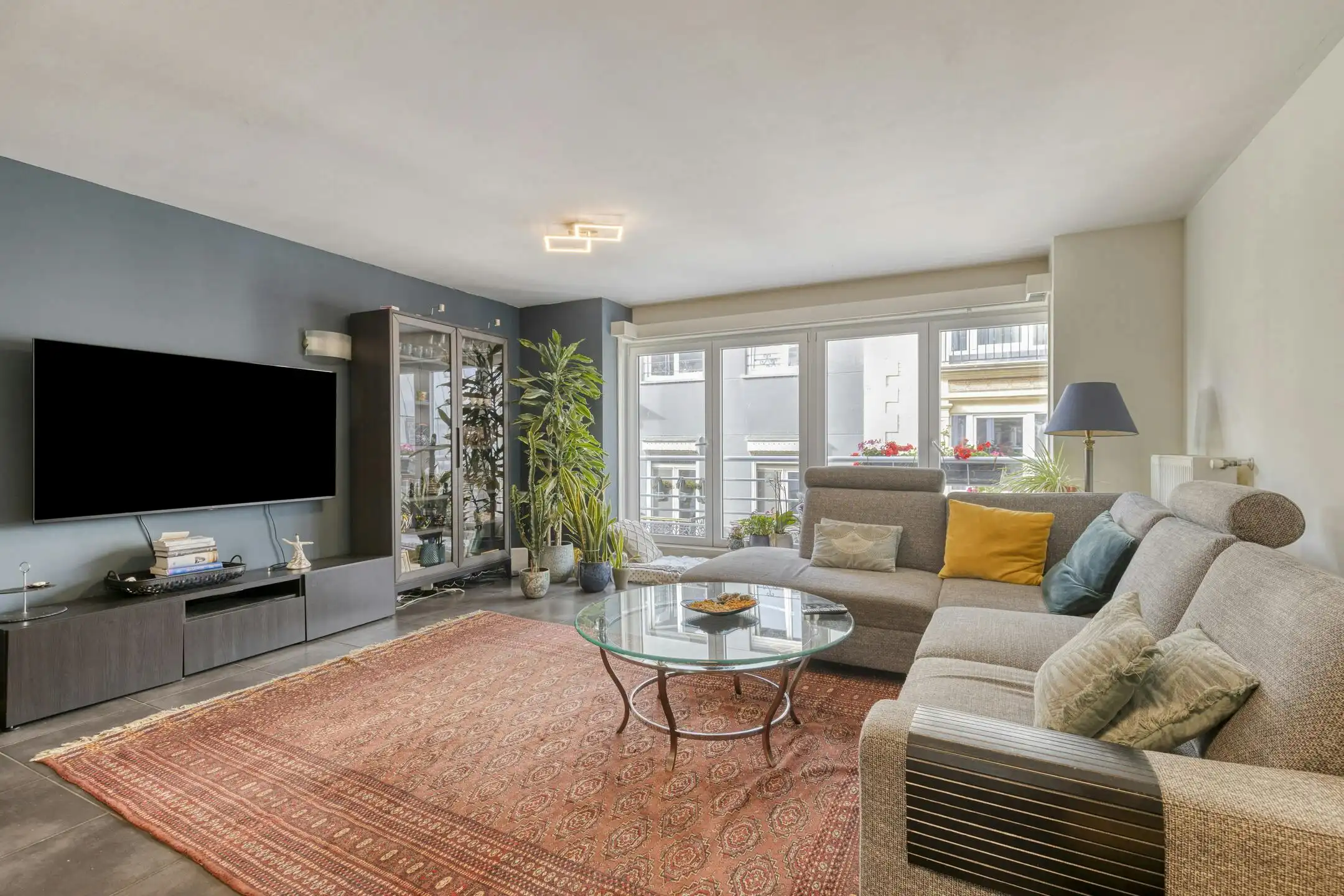 Recent appartement te koop in Blankenberge met 3 slaapkamers foto {{pictureIndex}}