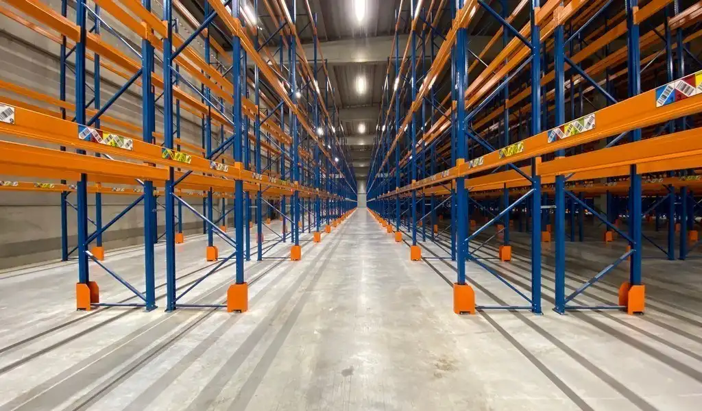 Logistieke loods te huur in Willebroek foto 5