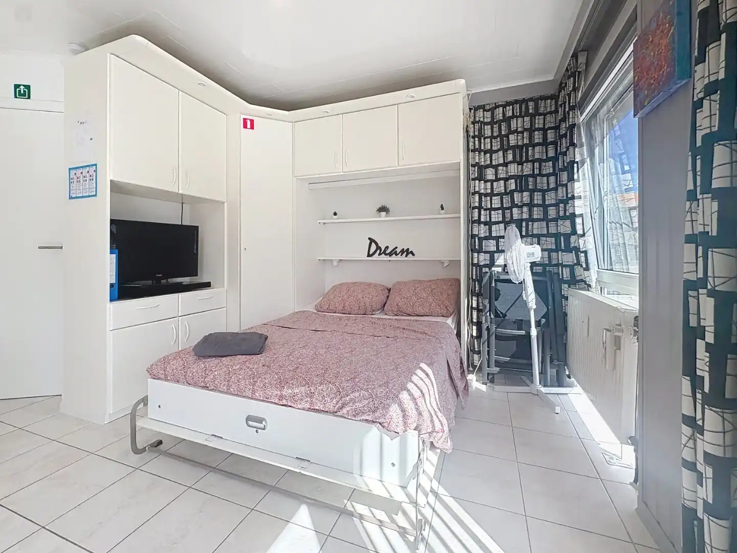 Charmante en zonnige studio te koop op toplocatie in Koksijde foto 4
