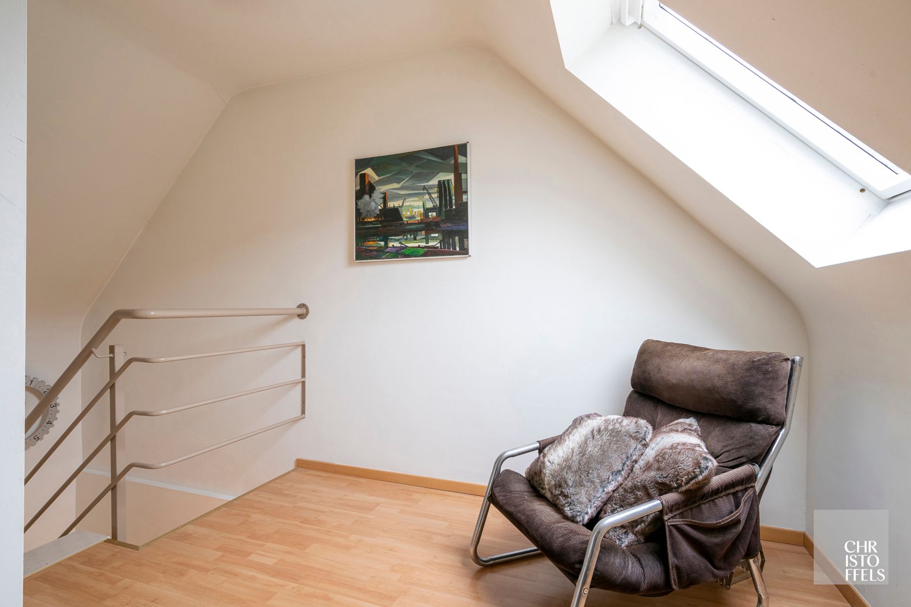 TE HUUR - Ruim én energiezuinig duplexappartement (191m²) in hartje Lanaken! foto 13