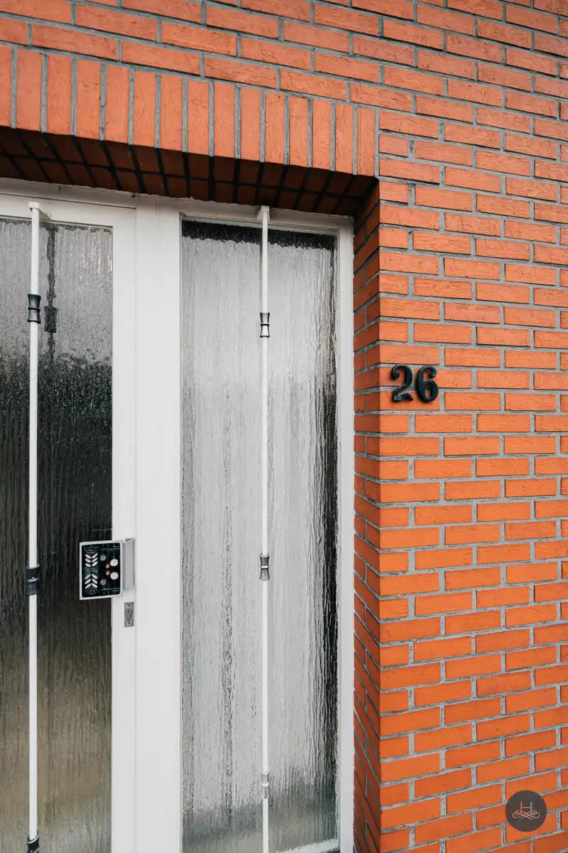 Uitstekend onderhouden woning met veel potentieel foto 25
