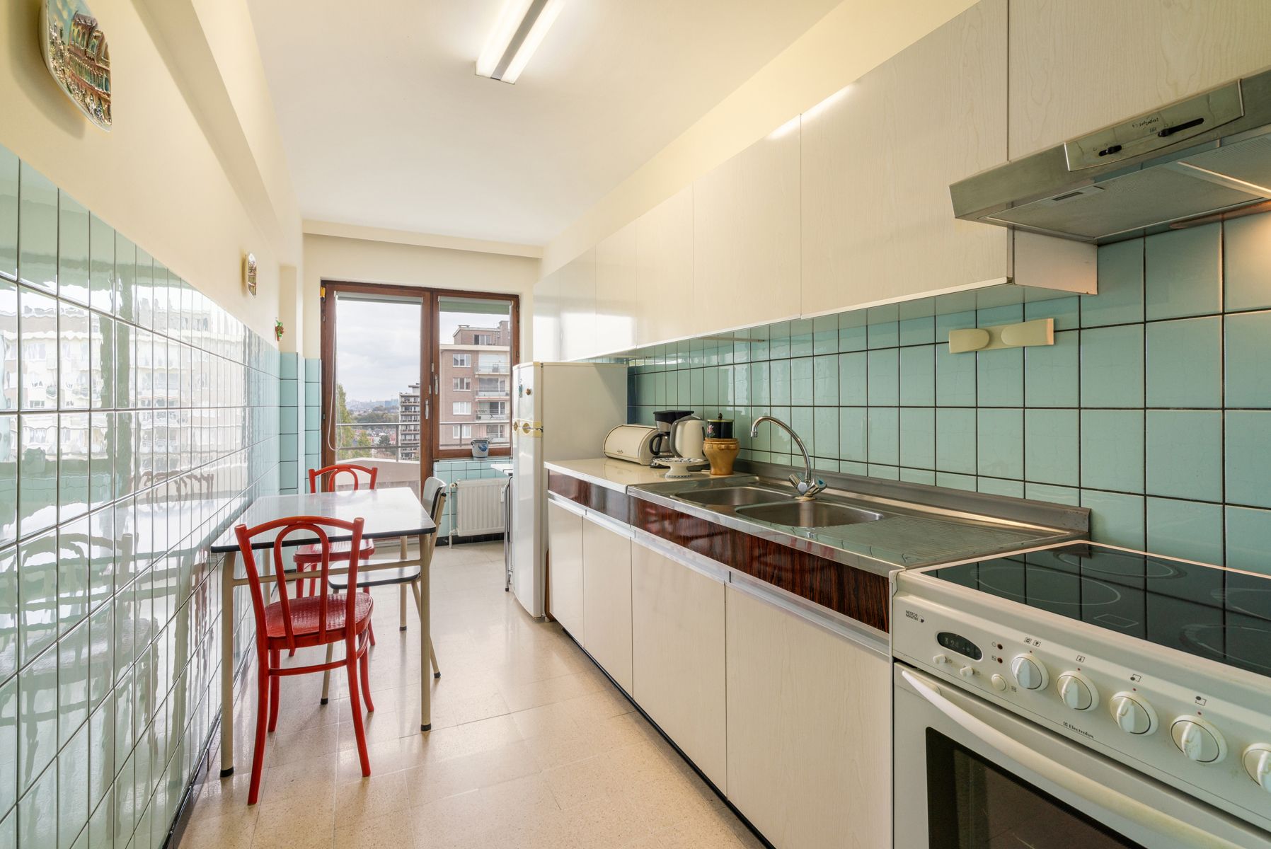 Lichtrijk appartement 2 slaapkamers, 2 terrassen, garagebox foto 8