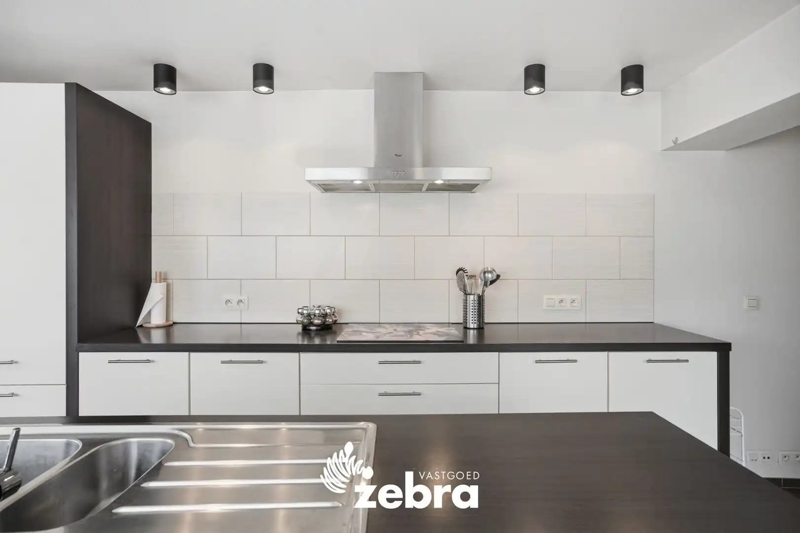 Instapklare woning met 4 slaapkamers nabij centrum Meulebeke! foto 7