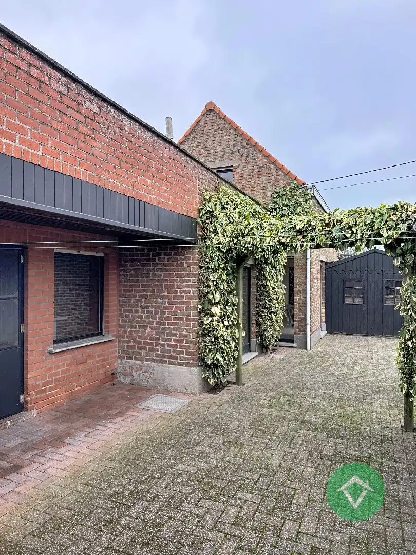 Alleenstaande woning met vele mogelijkheden te Ichtegem  foto 17