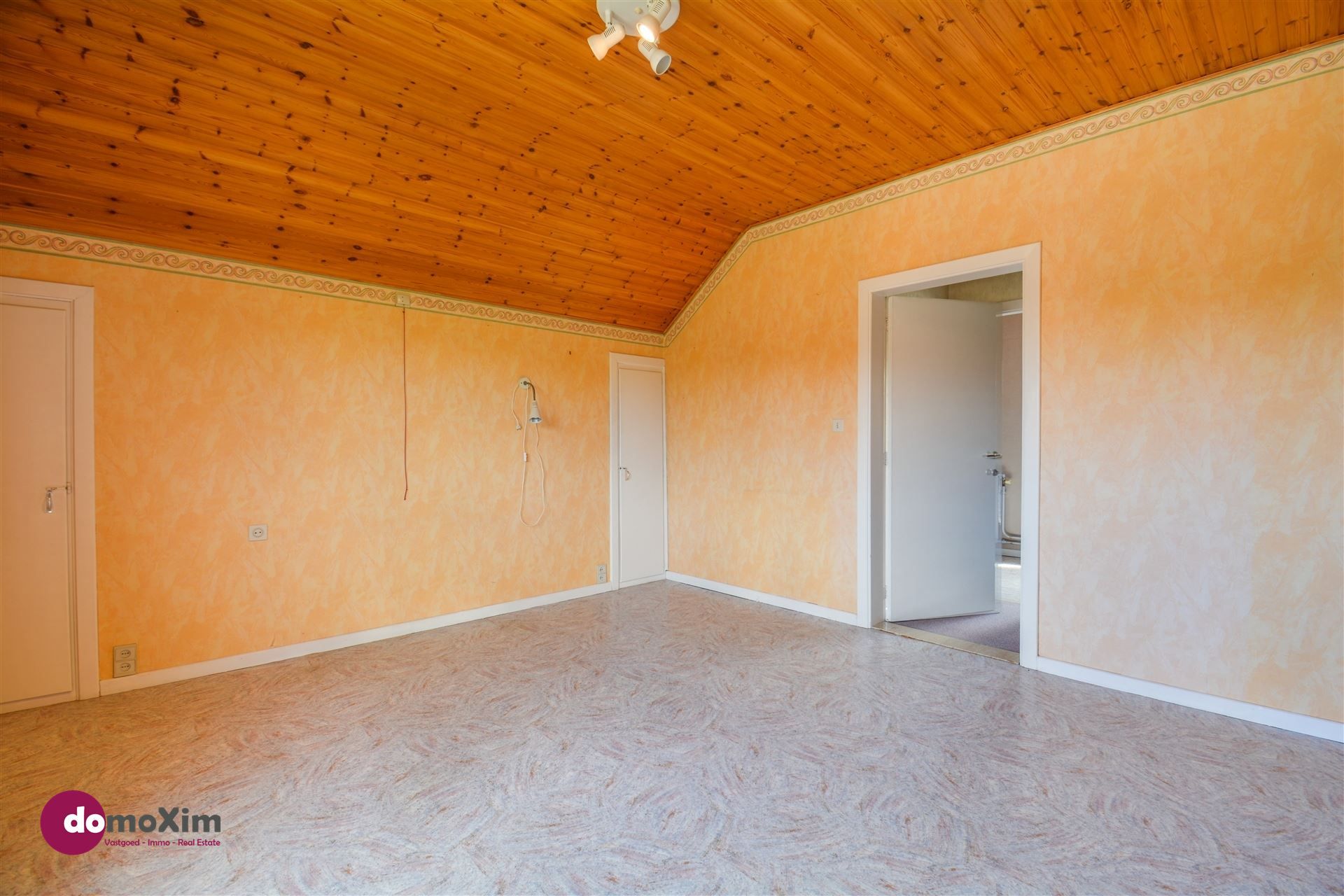 Charmante te renoveren woning met tuin op toplocatie in Boortmeerbeek foto 17